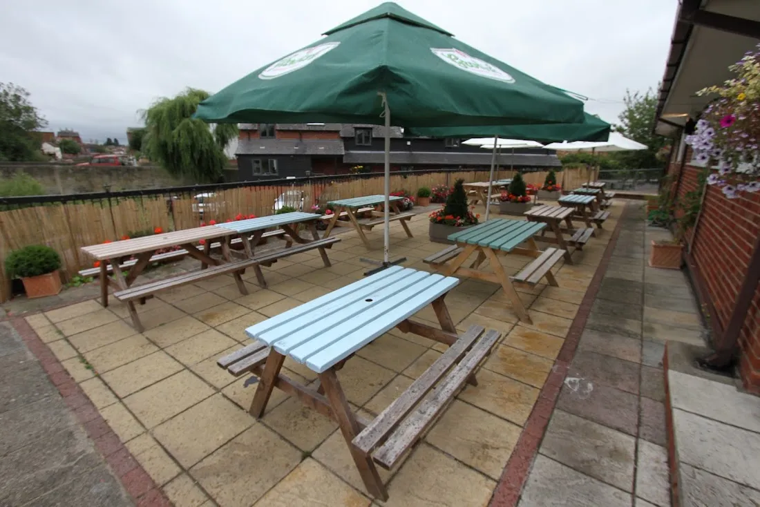 The Boathouse Pub Restaurant Tewkesbury